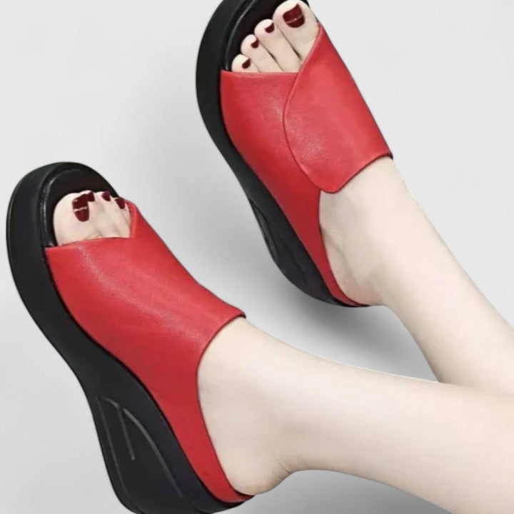 Women’s Platform Slide Sandals – Thick Sole with Open-Toe Design