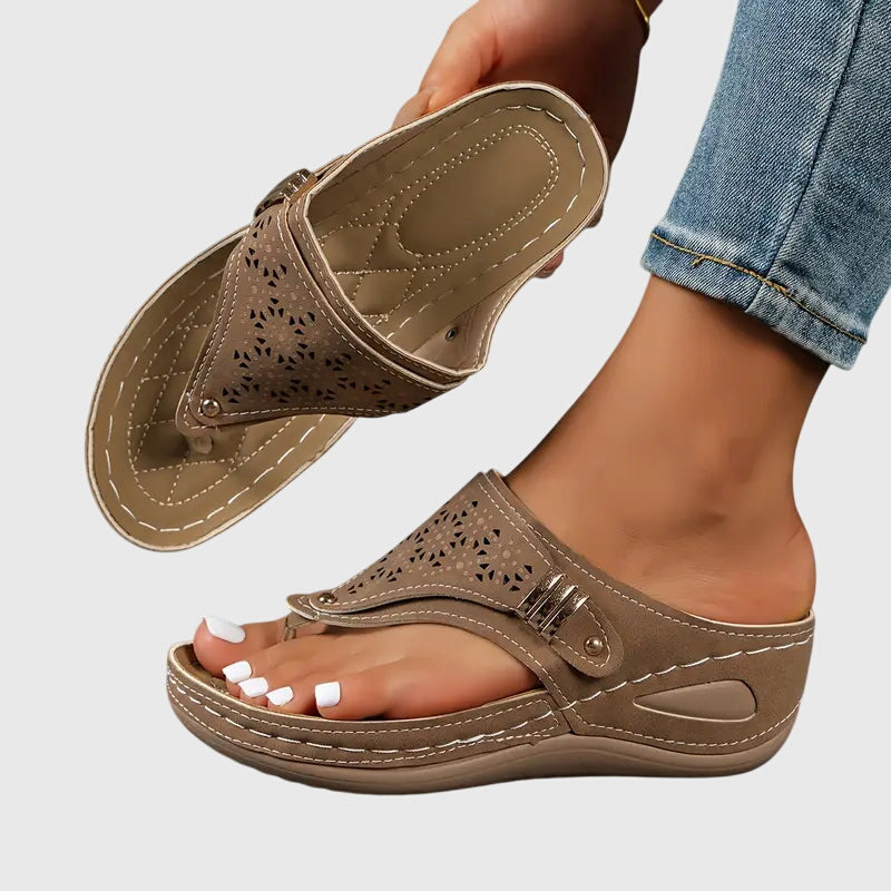 Elvoria | Women’s Orthopedic Slides