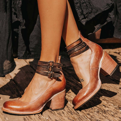 Elegant Comfort Strap Sandals – Stylish Support for Everyday Wear