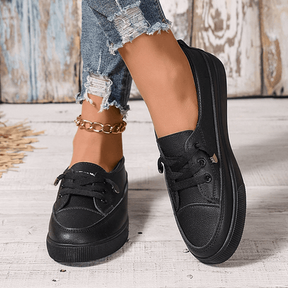 Women’s Orthopedic Lace-Up Low Top Sneakers