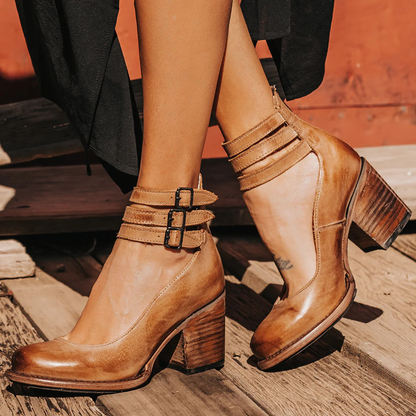 Elegant Comfort Strap Sandals – Stylish Support for Everyday Wear