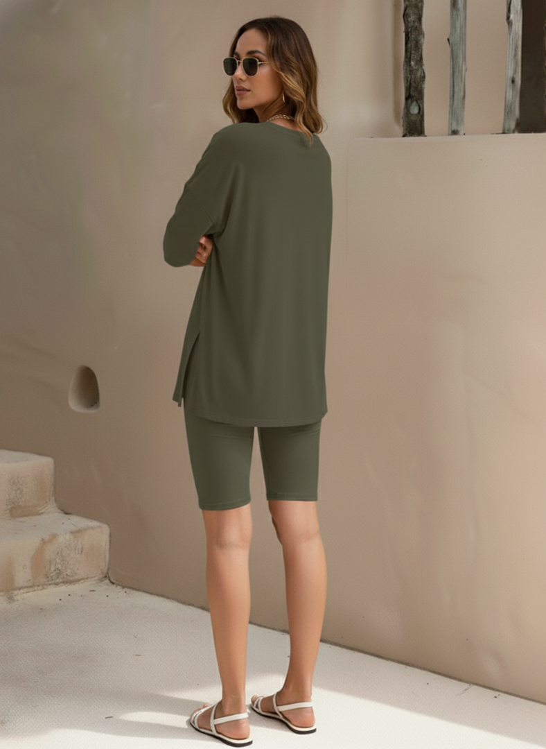 Women’s 2 Piece Summer Set Light – Loose Top and Biker Shorts