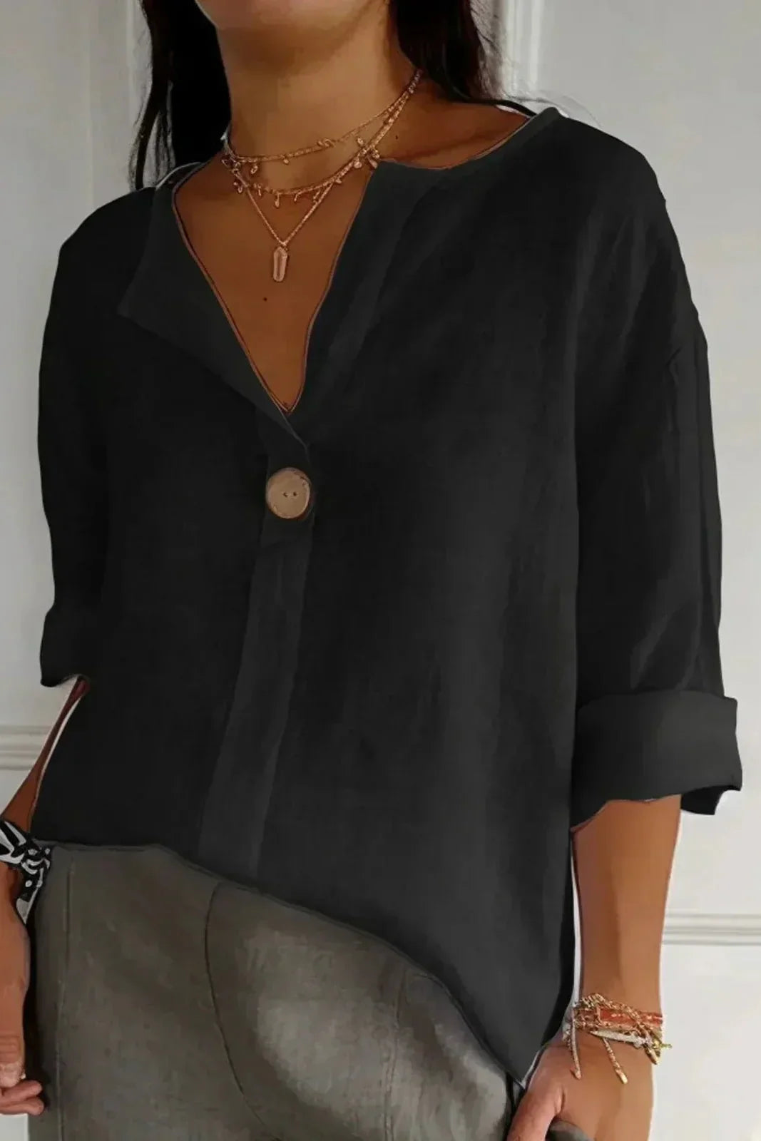 Norevya | Women’s Relaxed Button-Front V-Neck Blouse