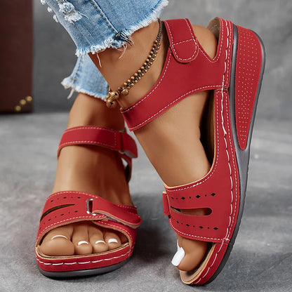 Women’s Open-Toe Sandals – Adjustable Strap Design with Cushioned Sole