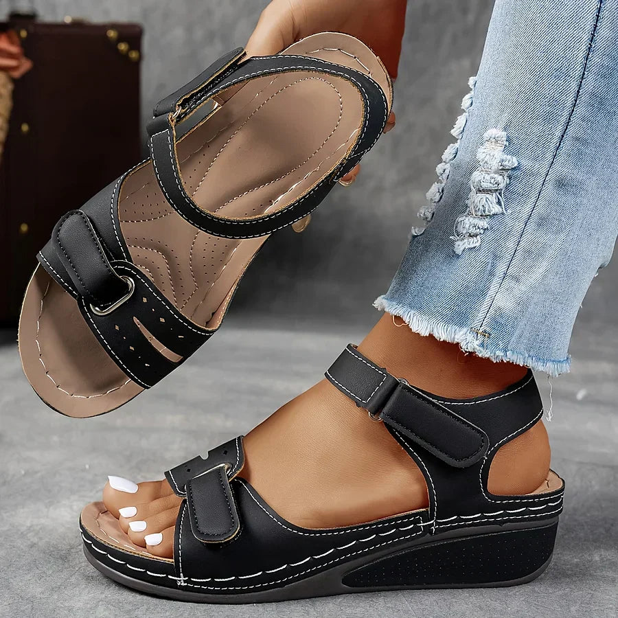 Women’s Open-Toe Sandals – Adjustable Strap Design with Cushioned Sole