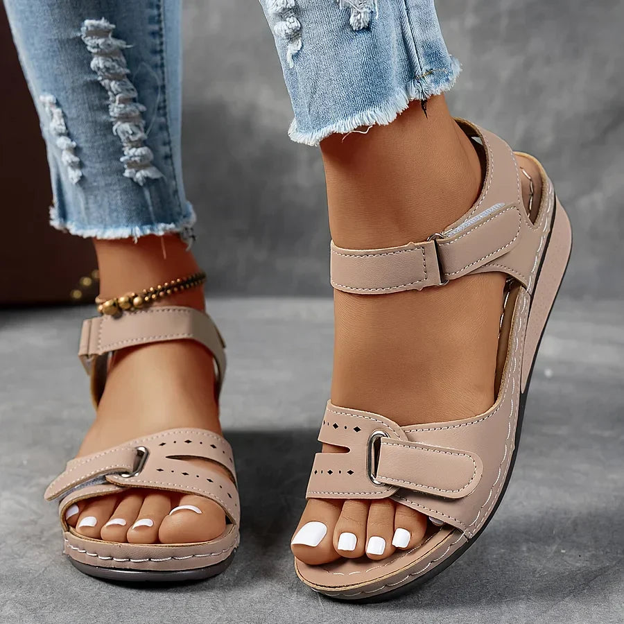 Women’s Open-Toe Sandals – Adjustable Strap Design with Cushioned Sole