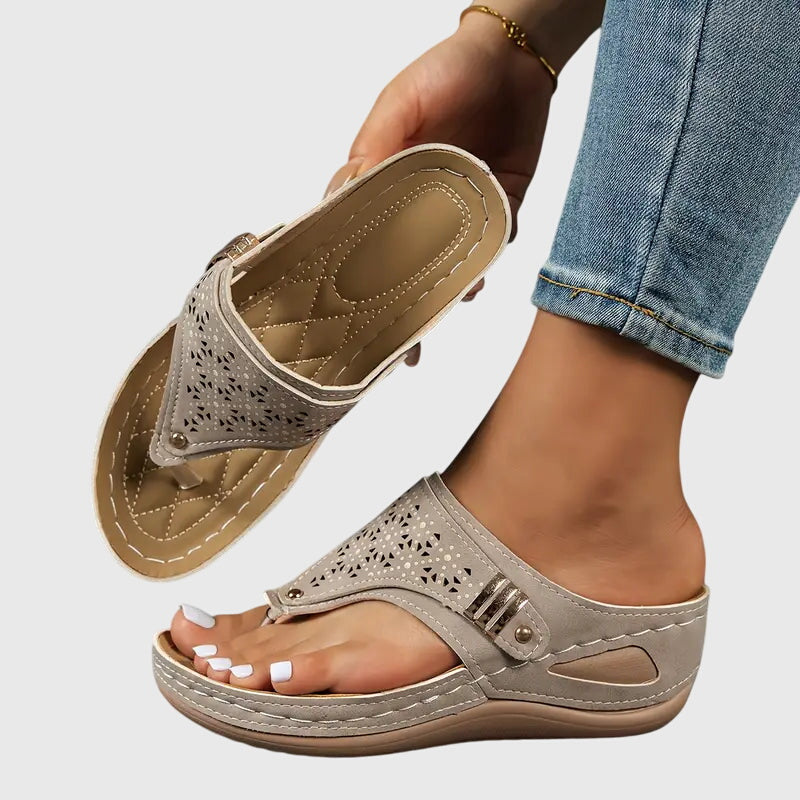 Elvoria | Women’s Orthopedic Slides