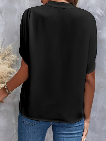 Taylor | Relaxed V-Neck Summer Blouse